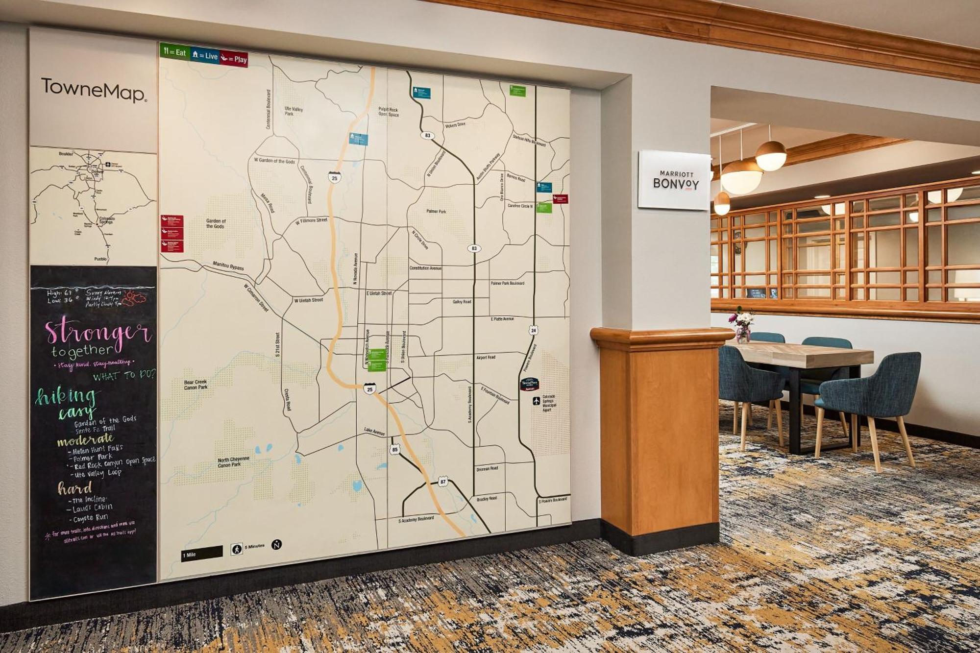 Towneplace Suites By Marriott Colorado Springs South Eksteriør billede