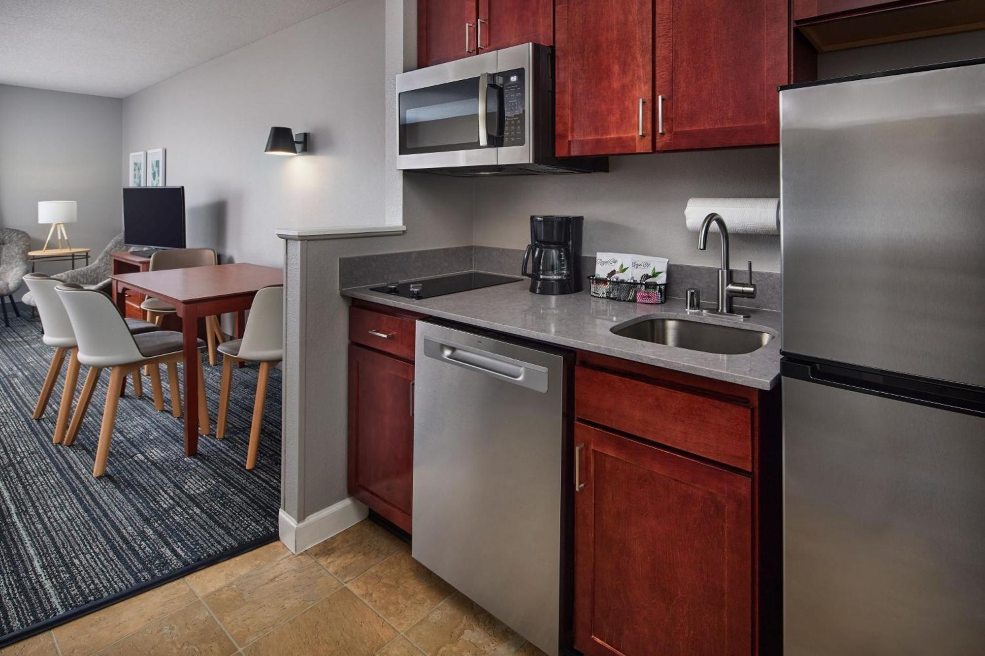 Towneplace Suites By Marriott Colorado Springs South Eksteriør billede