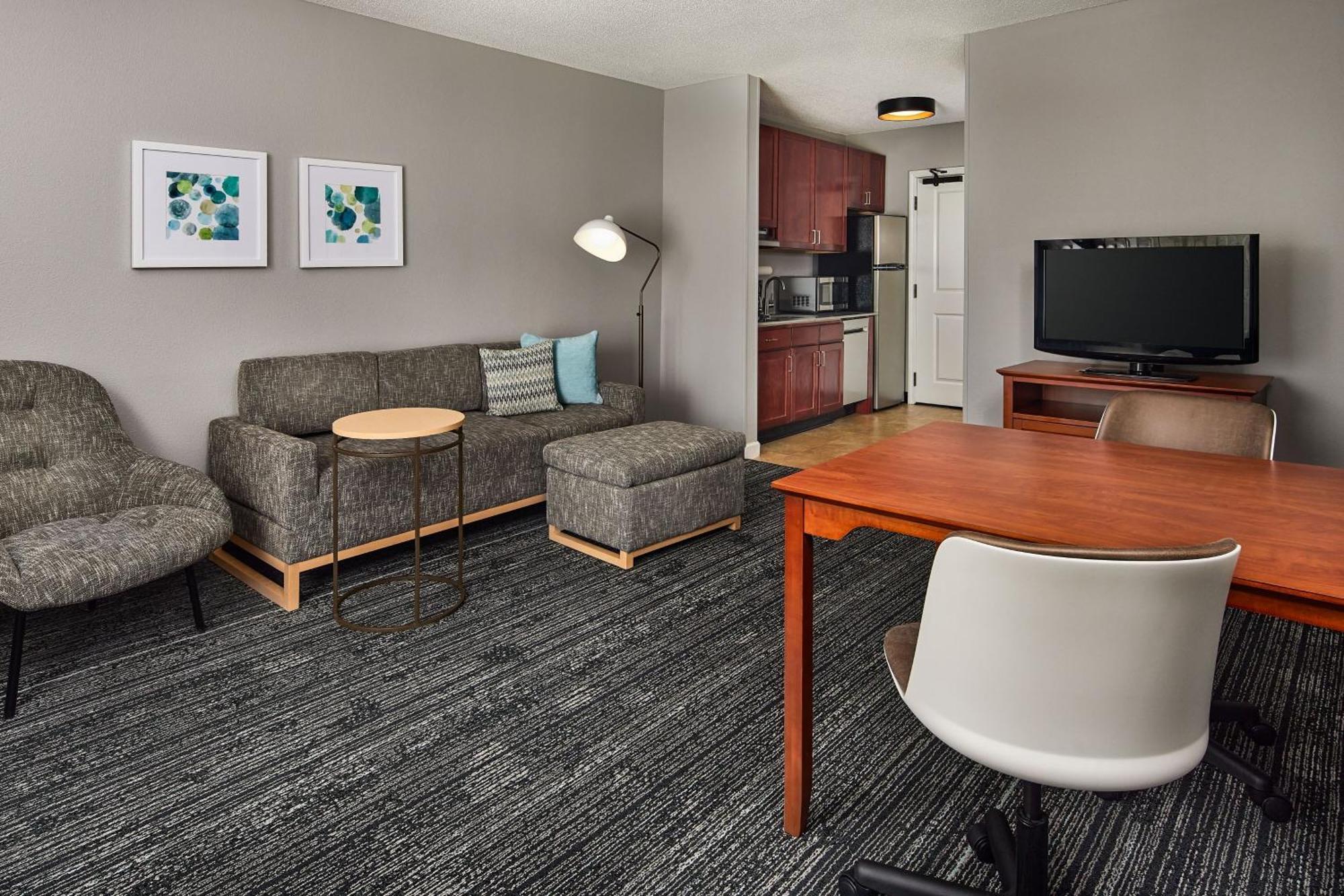 Towneplace Suites By Marriott Colorado Springs South Eksteriør billede