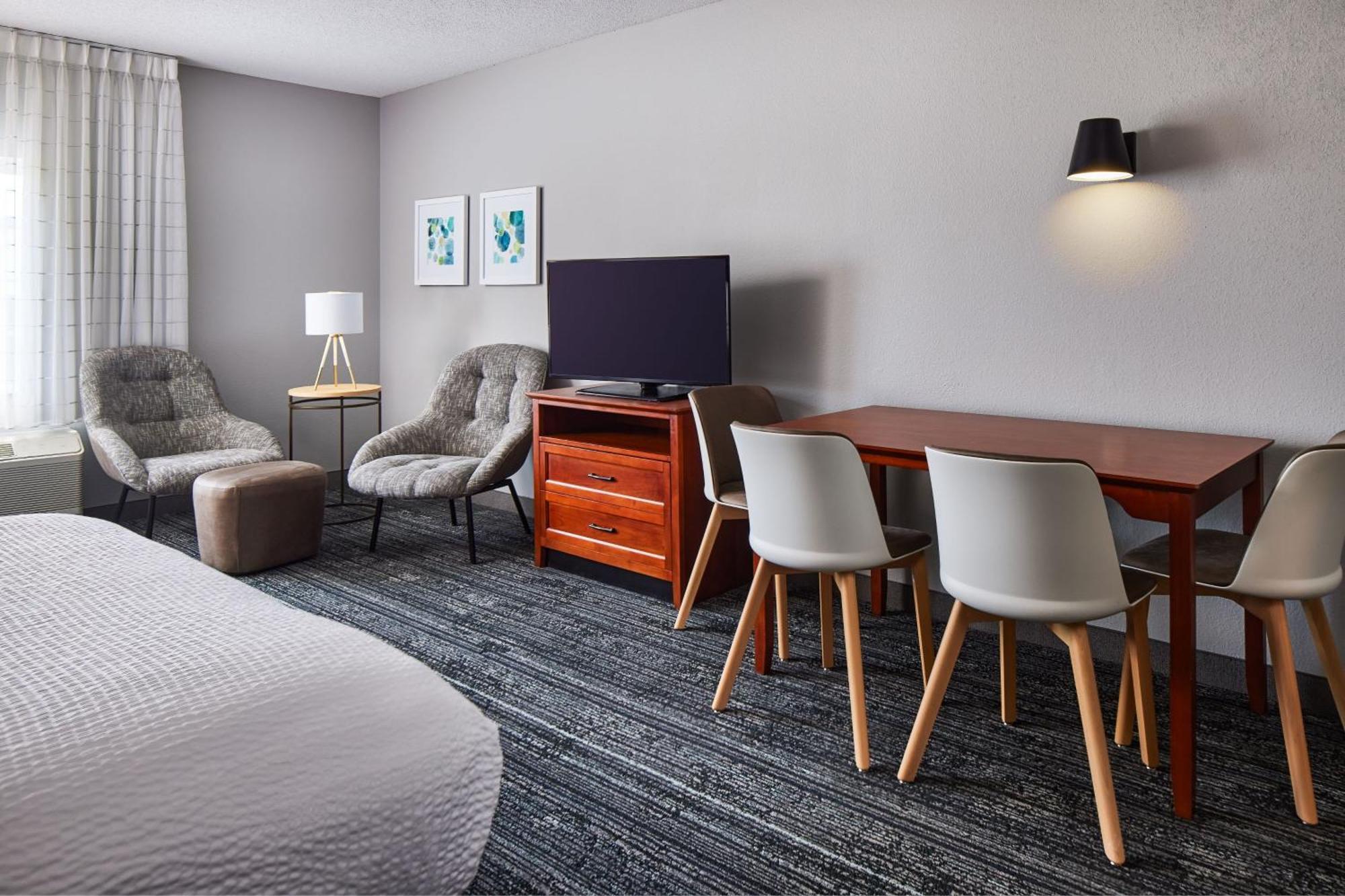 Towneplace Suites By Marriott Colorado Springs South Eksteriør billede