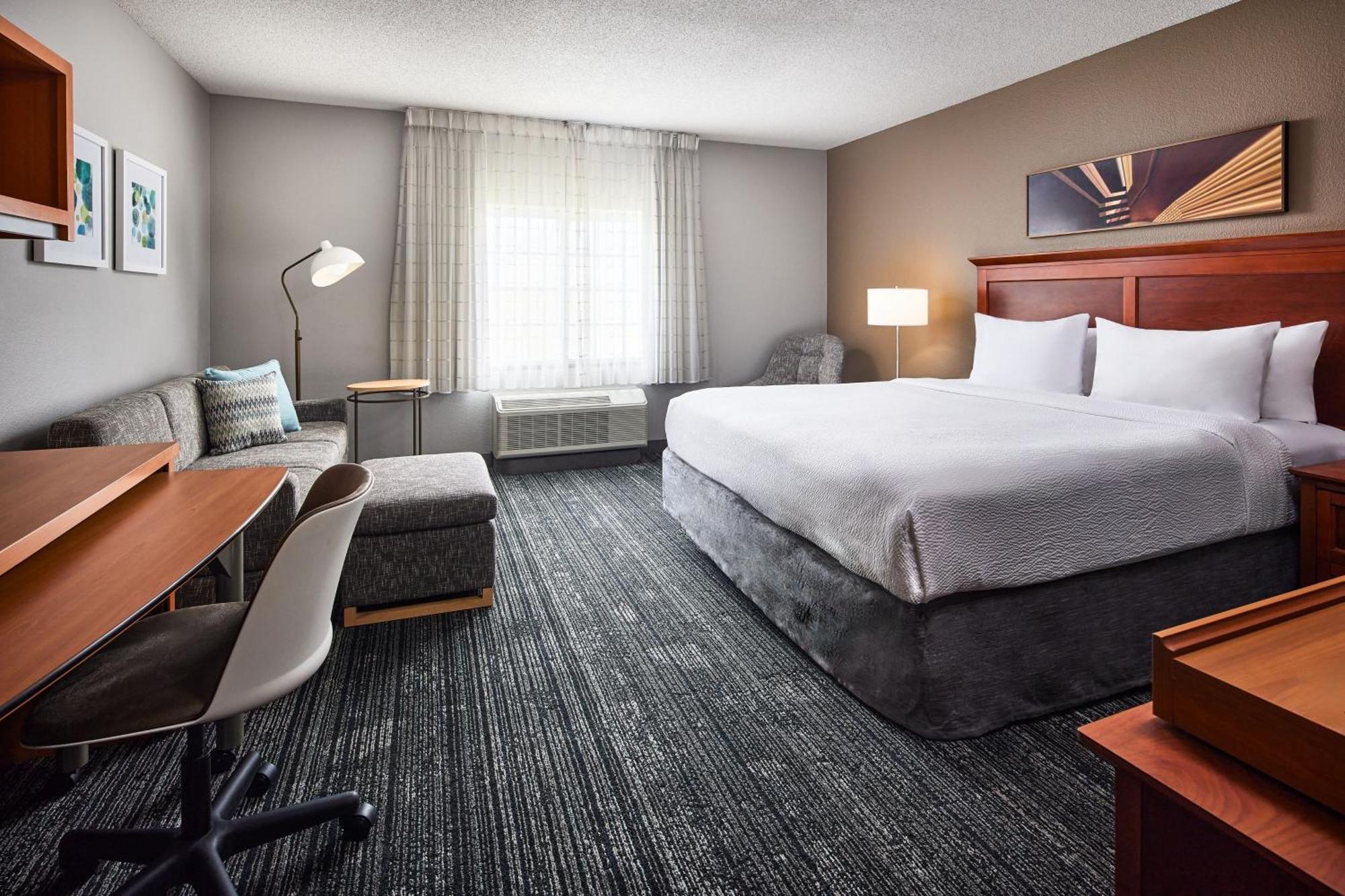 Towneplace Suites By Marriott Colorado Springs South Eksteriør billede