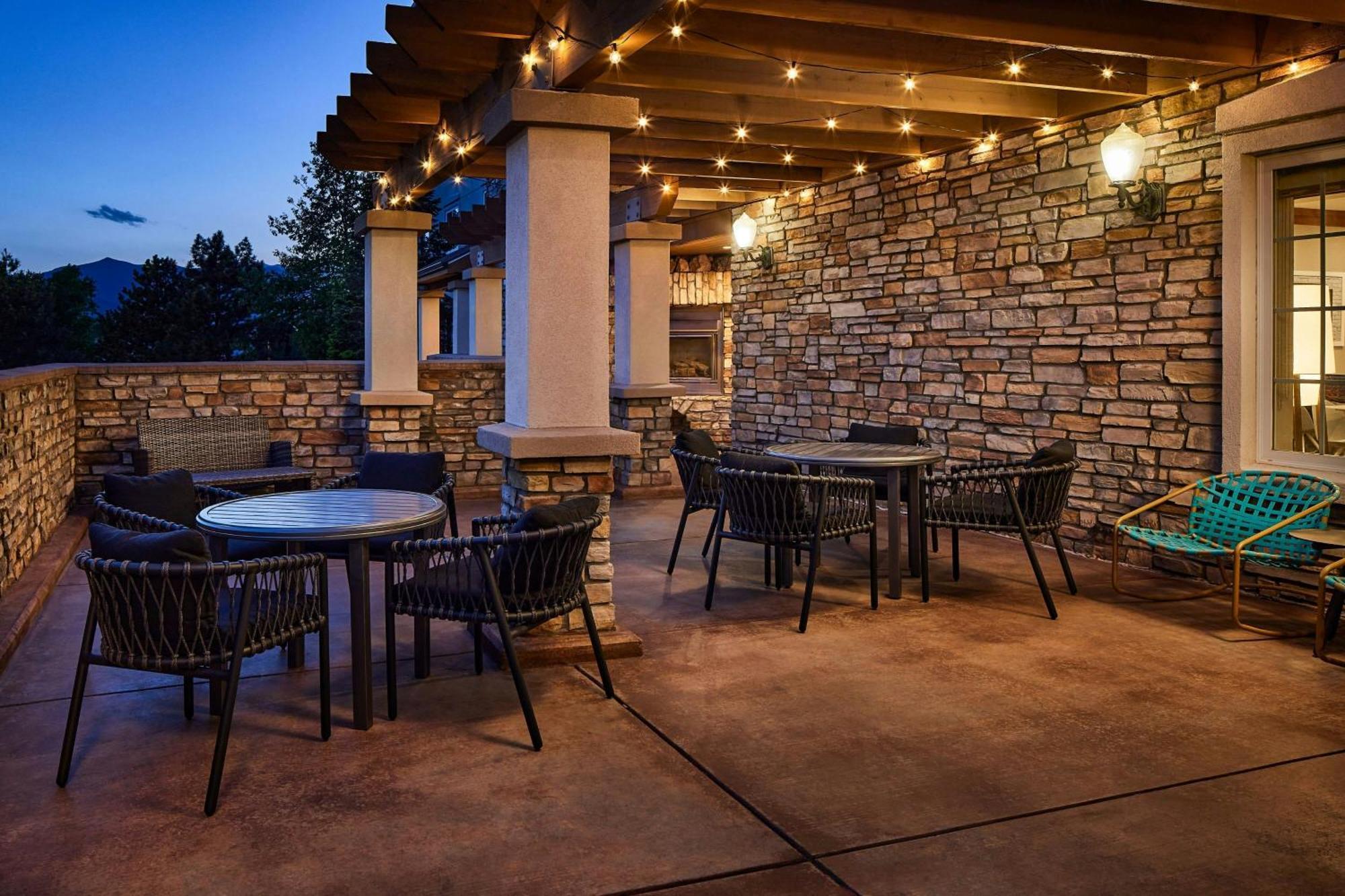 Towneplace Suites By Marriott Colorado Springs South Eksteriør billede